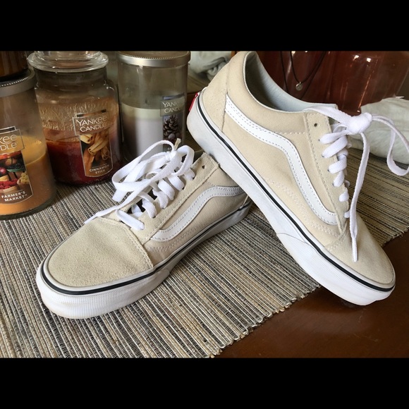 creme old skool vans